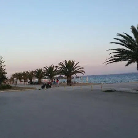 Pinna #95 Traditional Greek Apartment Nea Plagia